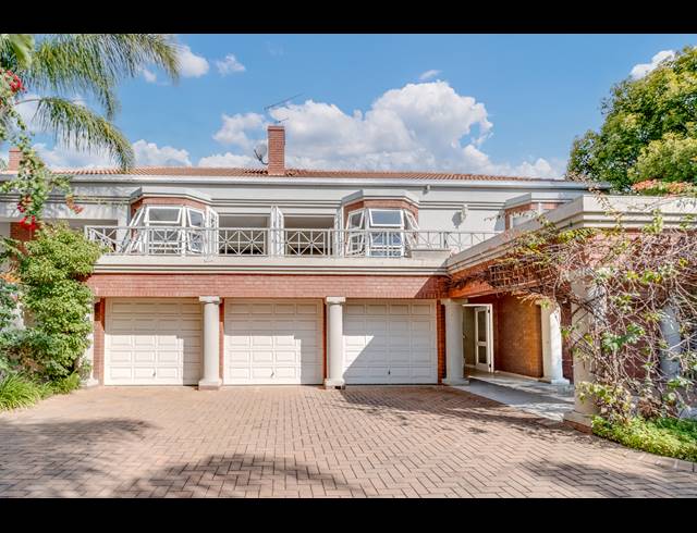 4 BEDROOM HOUSE FOR SALE IN DAINFERN GOLF ESTATE